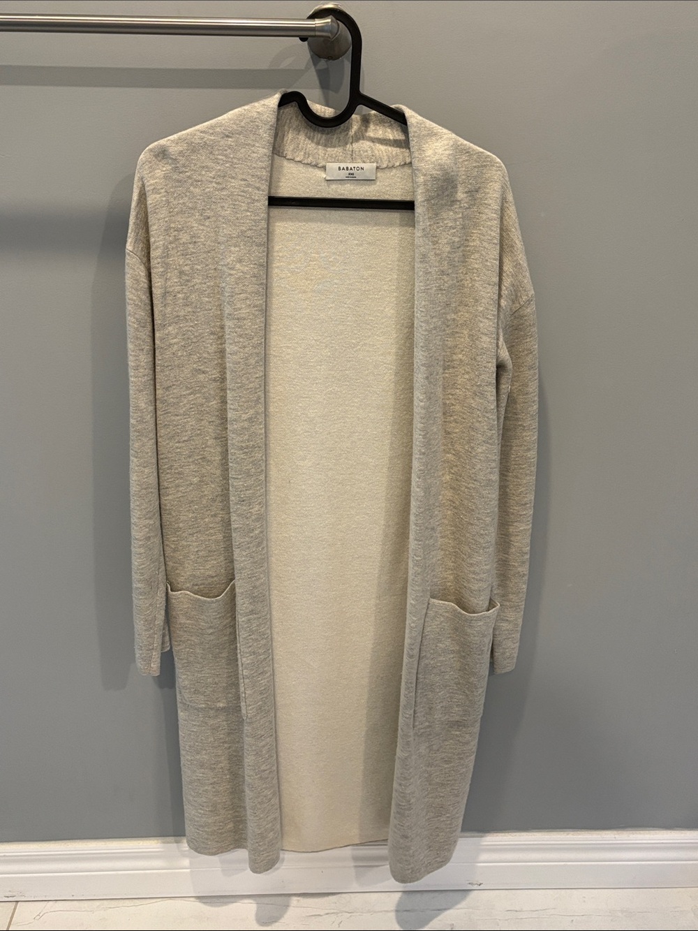 Babaton Open-Front Longline Cardigan in Light Gray